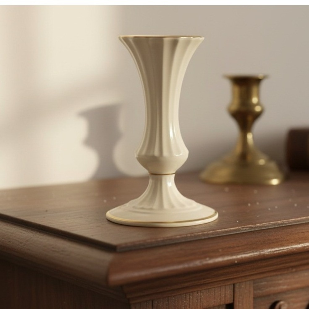 Lenox Classic Ivory Candlestick Holder, Vintage Porcelain Bone China,‎ Gold Trim